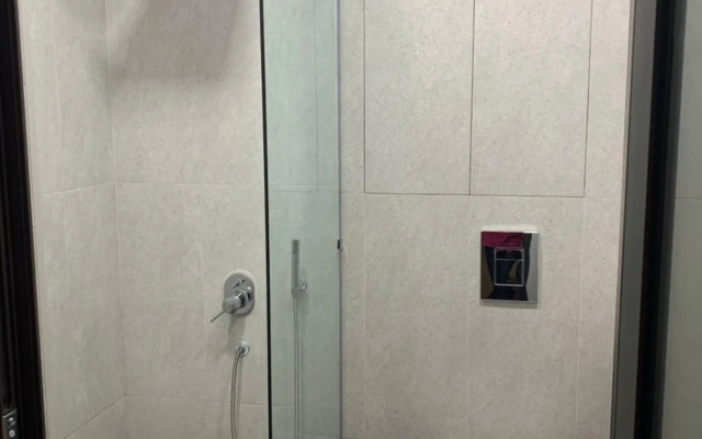 Apartment in center of Yerevan, Saryan street, 1 line