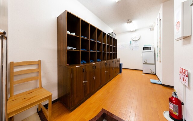 Yolee Guest House
