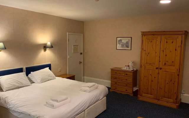 Yelf's Hotel