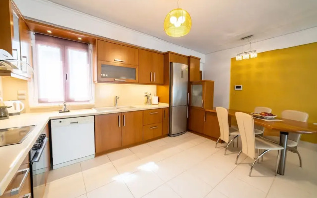 Heronissos Apartment