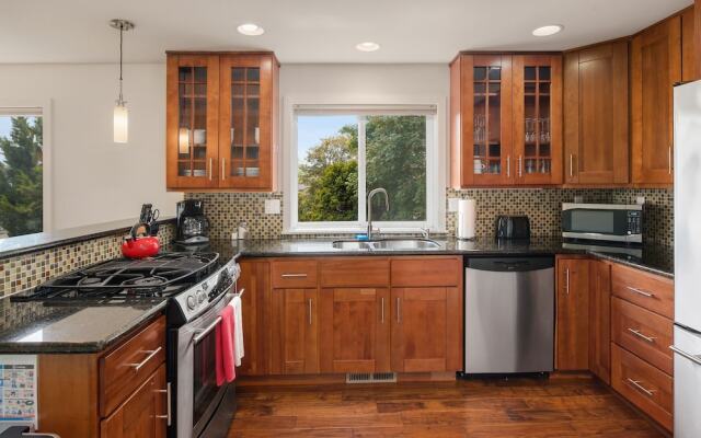 Seattle Vacation Home: The Depot