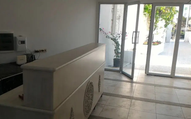 Iz Birak Hotel