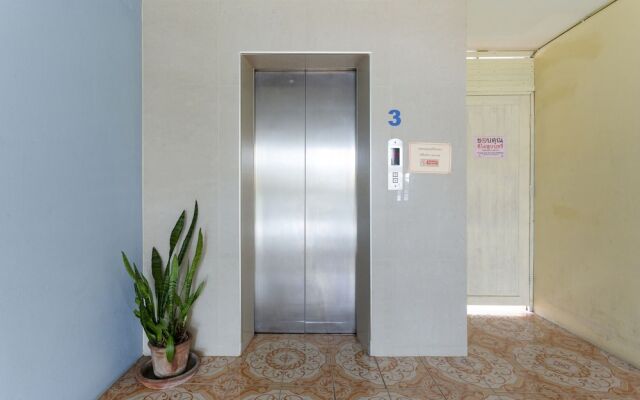 OYO 75356 Thipsiri Lodge