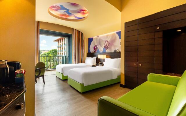 Resorts World Sentosa -  Ora