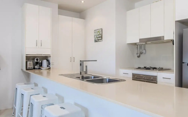 Drift Apartments