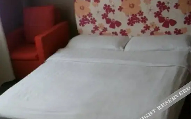 Yuefan Hostel