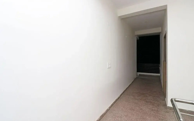 Bal Bihari Dham by OYO Rooms