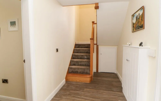 Stackyard House