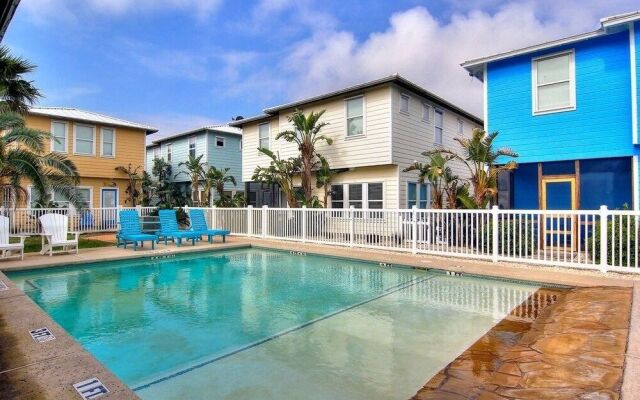 Villa Blue - 4 Br Home