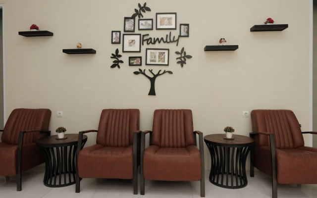 Oyo 620 The Peak Guest House Syariah