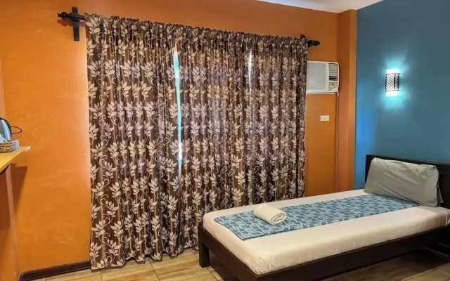 Ovemar Resort Hotel Near Vigan