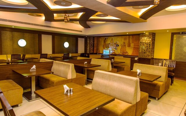 FabHotel Krishna Boutique