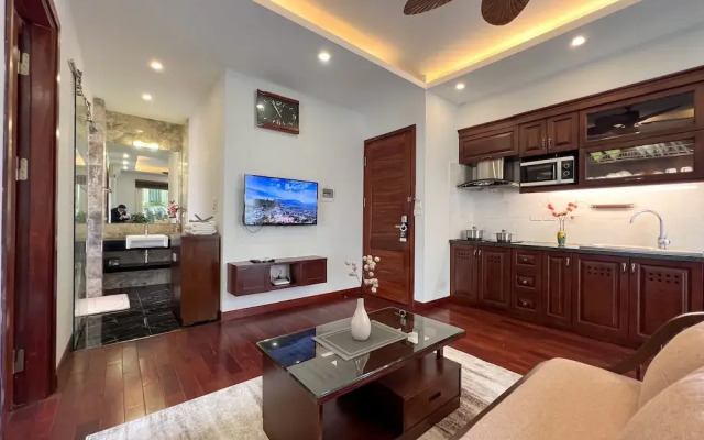 NINE HOUSING 535 Kim Ma