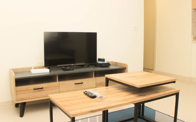 Simple And Comfort 2Br At Meikarta Apartment