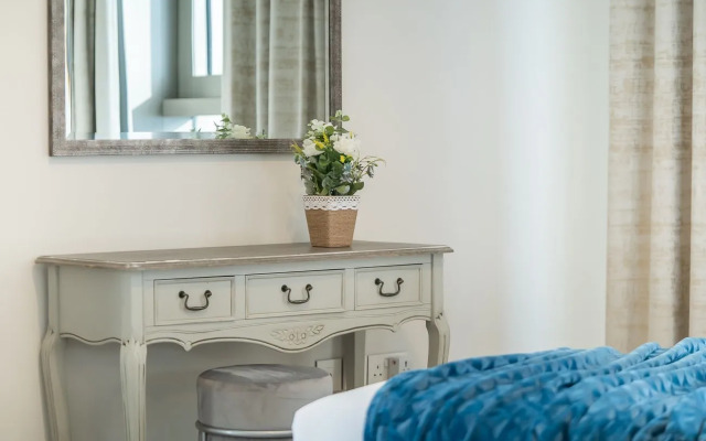 Stunning flat with balcony in Sparkle Tower