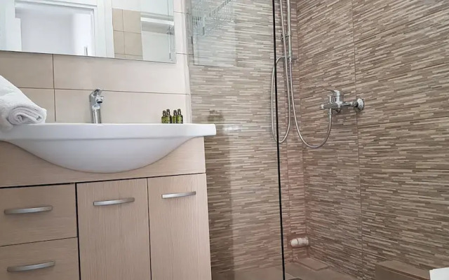 Errathens Sky Apartment