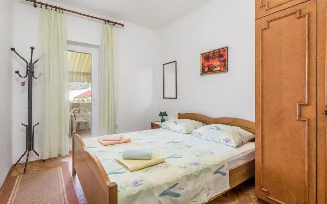 Awesome Apartment in Pag With 3 Bedrooms