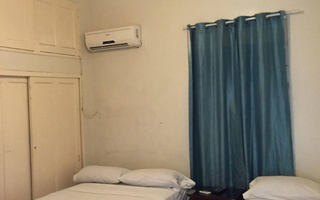 Hotel La Grand Mansion