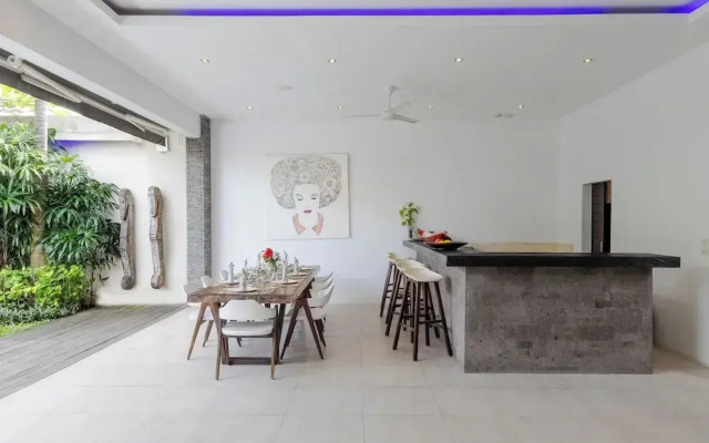 Villa Naema - 4 BR Private Villa