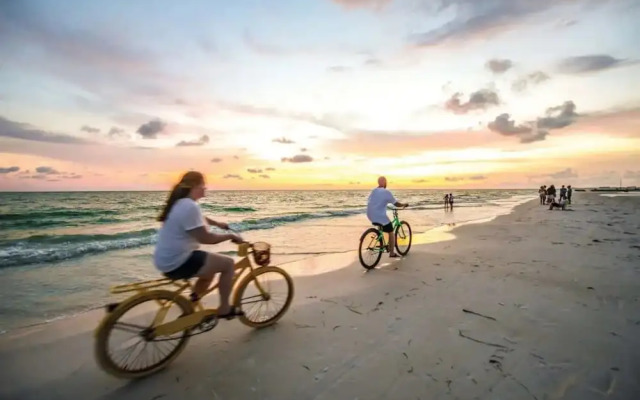 Coastal Paradise Condo