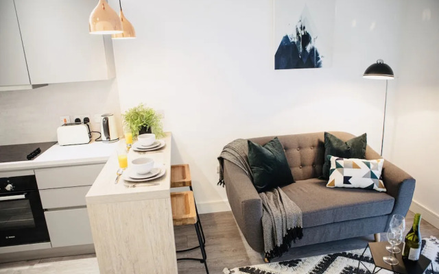 The City Chic Boutique Apartments