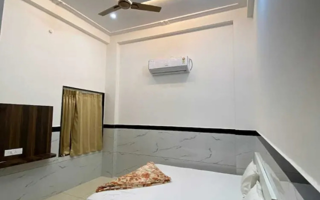 Shree Radhe Radhe Palace