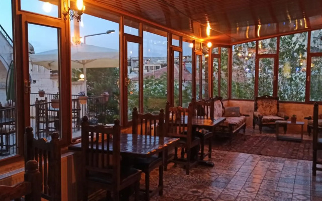 Adelya Cave Hotel