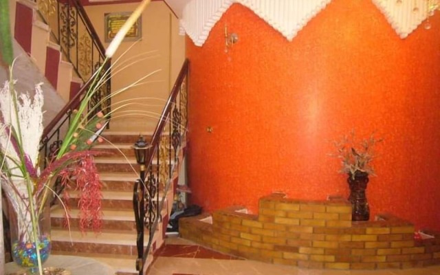 Kenzy Guest House