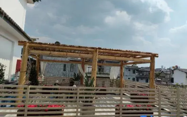 Shuanglang Yinji Homestay (Dali Shuanglang Branch)