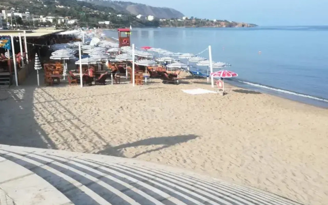 Dea Beach