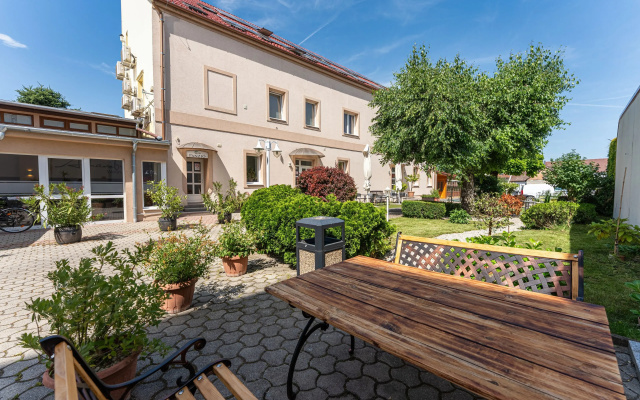 Oázis Hotel Apartments