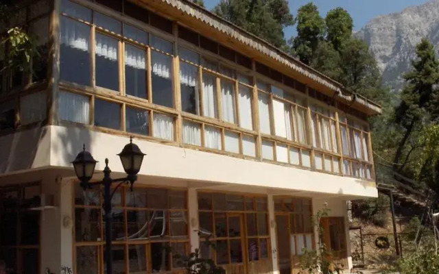 Cinaraltı Pansiyon