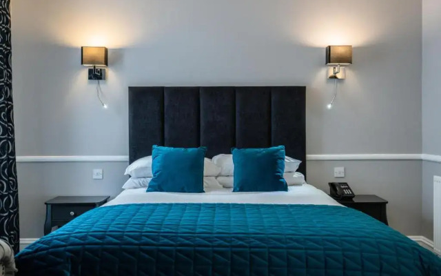 New Inn Hotel