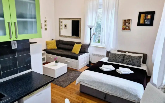 Beach City Pearls Apartments