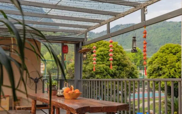 Manyige · Nostalgic Childhood Beautiful Stay (OMG Heartbeat Park Store) – Outside – Hangzhou