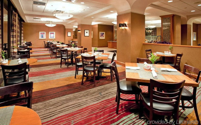 City Place St. Louis - Downtown Hotel