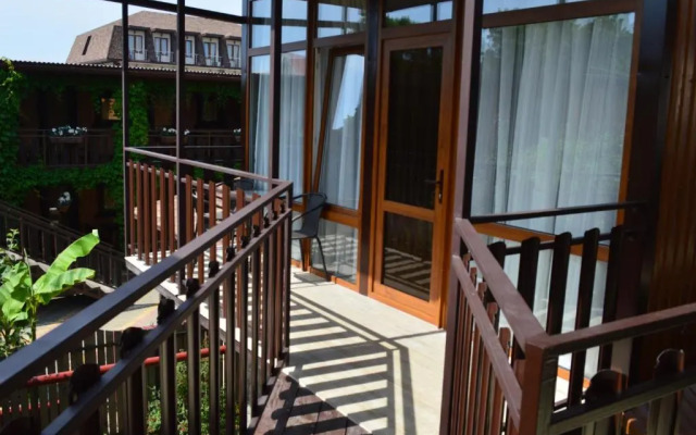 Guest house on Mikhailovskii