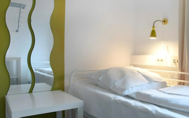 Station Hostel For Backpackers