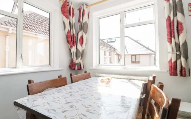 Swanage Town Apartment