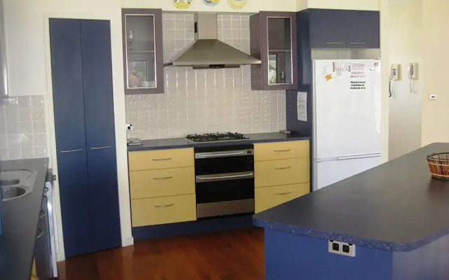 Whispering Seas @ Crescent Head