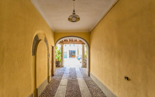 Rovelli 41 in Como With 2 Bedrooms and 3 Bathrooms