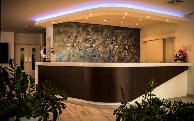 Gaia Sun N Blue Hotel