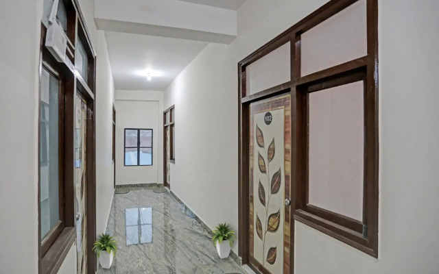 OYO Flagship 70173 A One Hotel