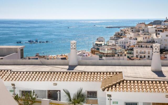 Apartamentos Mónaco by Garvetur