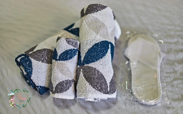 Parrot's House- Yumbo center