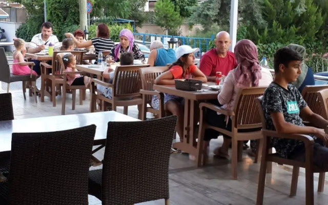 Altunakar I Hotel