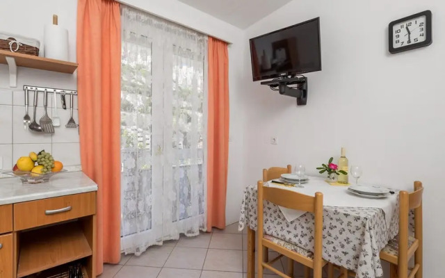Nice Apartment in Bosana With Wifi and 1 Bedrooms