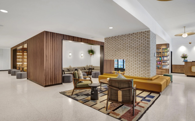 Hotel Indigo Minneapolis Downtown by IHG