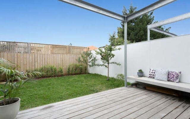 Beachside bliss (669i)