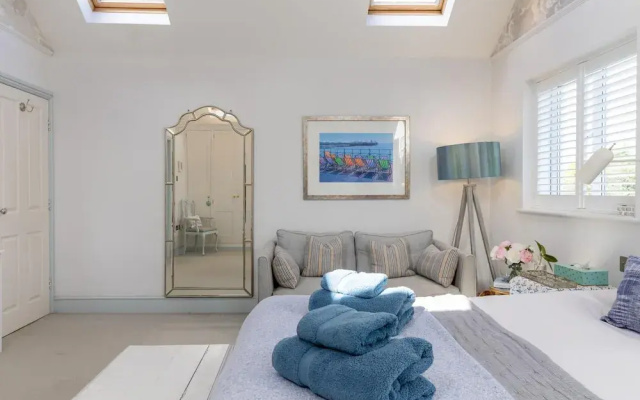 Seaview House - 5 Bedroom - Southgate
